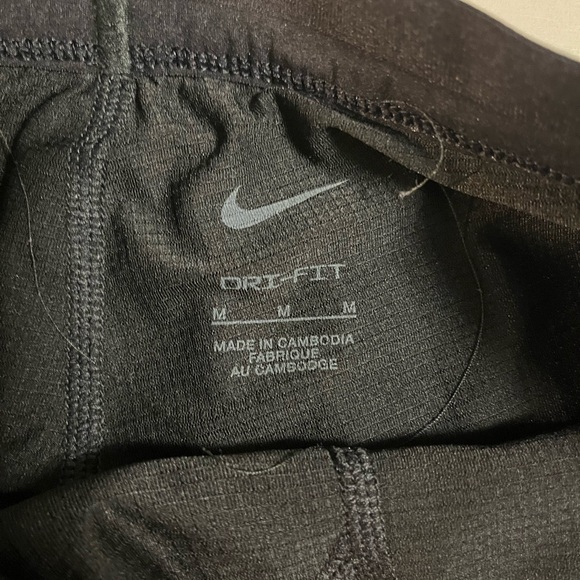 MENS nike black dry fit shorts - Picture 3 of 7